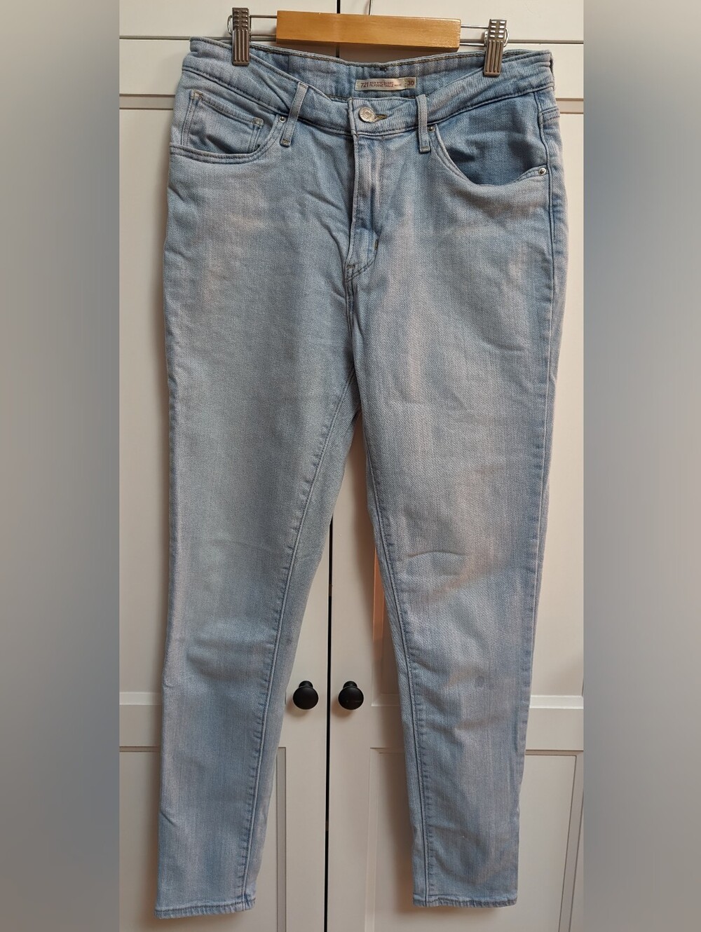 Levi's 721 High-Rise Skinny Light Wash Women’s Jeans
